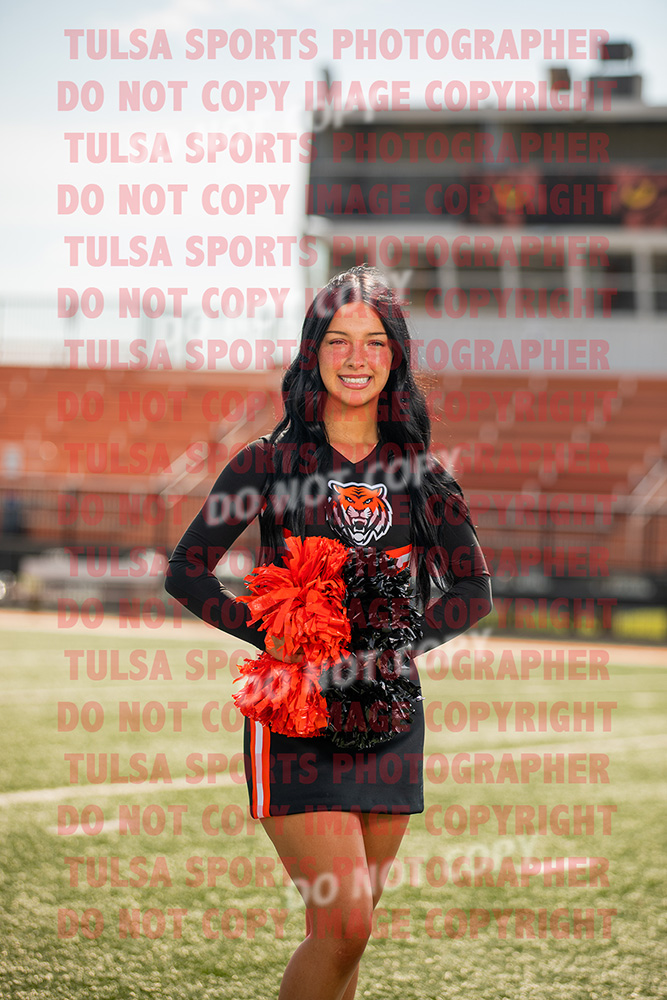 Cushing Cheer - Highschool